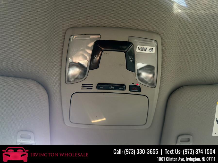 2019 Toyota Sienna LE FWD 8-Passenger (Natl), available for sale in Irvington, New Jersey | Irvington Wholesale Group. Irvington, New Jersey 2019 Toyota Sienna LE FWD 8-Passenger (Natl), available for sale in Irvington, New Jersey | Irvington Wholesale Group. Irvington, New Jersey