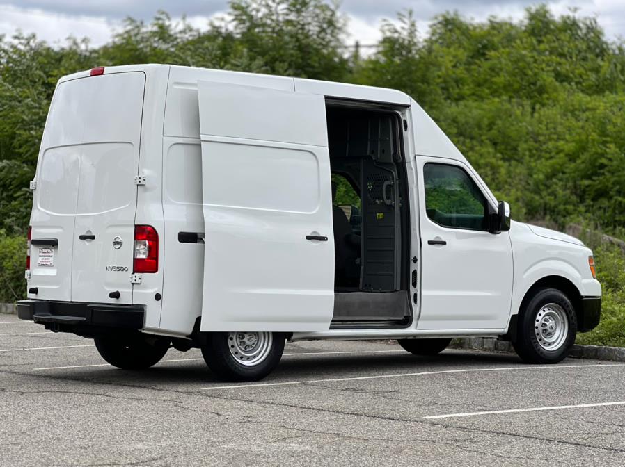 2018 Nissan NV Cargo NV3500 HD High Roof V8 S, available for sale in Paterson, New Jersey | Speedway Commercial Motors LLC. Paterson, New Jersey 2018 Nissan NV Cargo NV3500 HD High Roof V8 S, available for sale in Paterson, New Jersey | Speedway Commercial Motors LLC. Paterson, New Jersey