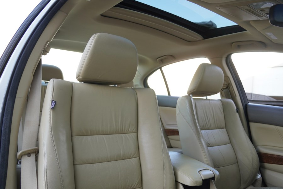 2010 Honda Accord Sdn EX-L SUNROOF/LEATHER SEATS/SEAT WARMERS, available for sale in Riverside, California | Big Timin Motors LLC. Riverside, California 2010 Honda Accord Sdn EX-L SUNROOF/LEATHER SEATS/SEAT WARMERS, available for sale in Riverside, California | Big Timin Motors LLC. Riverside, California