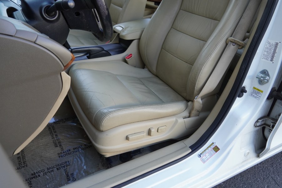 2010 Honda Accord Sdn EX-L SUNROOF/LEATHER SEATS/SEAT WARMERS, available for sale in Riverside, California | Big Timin Motors LLC. Riverside, California 2010 Honda Accord Sdn EX-L SUNROOF/LEATHER SEATS/SEAT WARMERS, available for sale in Riverside, California | Big Timin Motors LLC. Riverside, California