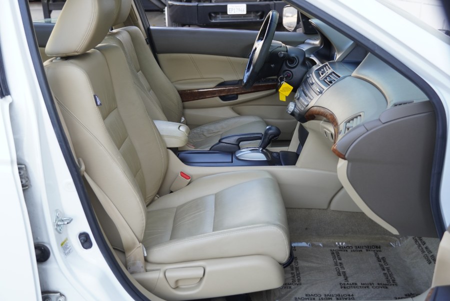 2010 Honda Accord Sdn EX-L SUNROOF/LEATHER SEATS/SEAT WARMERS, available for sale in Riverside, California | Big Timin Motors LLC. Riverside, California 2010 Honda Accord Sdn EX-L SUNROOF/LEATHER SEATS/SEAT WARMERS, available for sale in Riverside, California | Big Timin Motors LLC. Riverside, California