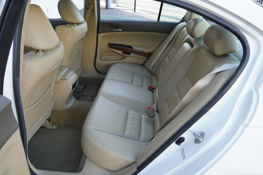 2010 Honda Accord Sdn EX-L SUNROOF/LEATHER SEATS/SEAT WARMERS, available for sale in Riverside, California | Big Timin Motors LLC. Riverside, California 2010 Honda Accord Sdn EX-L SUNROOF/LEATHER SEATS/SEAT WARMERS, available for sale in Riverside, California | Big Timin Motors LLC. Riverside, California