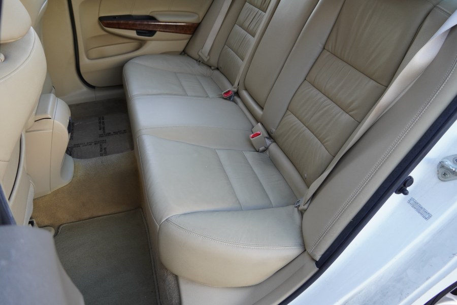 2010 Honda Accord Sdn EX-L SUNROOF/LEATHER SEATS/SEAT WARMERS, available for sale in Riverside, California | Big Timin Motors LLC. Riverside, California 2010 Honda Accord Sdn EX-L SUNROOF/LEATHER SEATS/SEAT WARMERS, available for sale in Riverside, California | Big Timin Motors LLC. Riverside, California