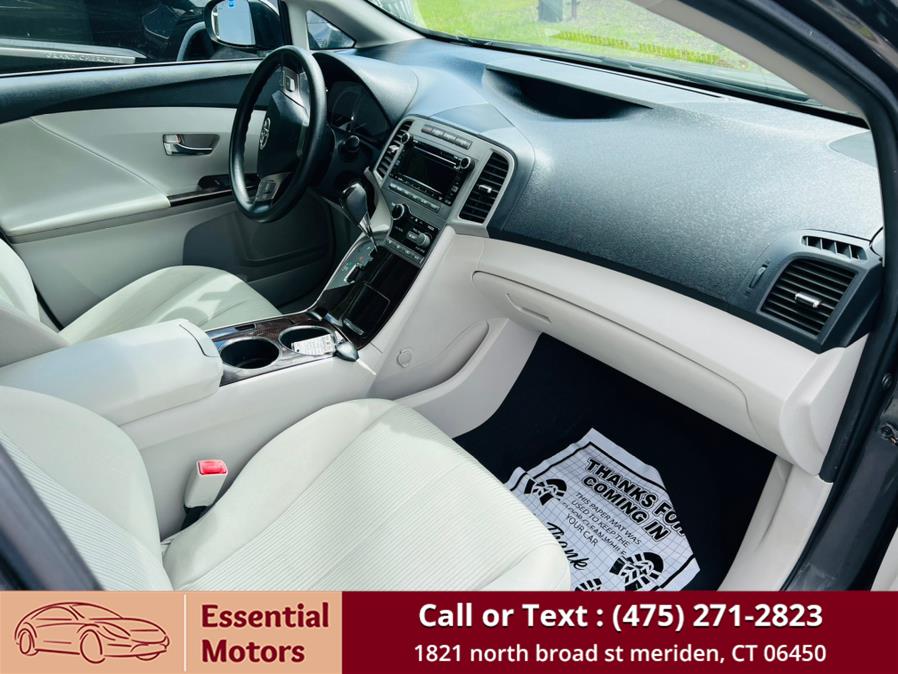 2010 Toyota Venza 4dr Wgn I4 FWD, available for sale in Meriden, Connecticut | Essential Motors. Meriden, Connecticut 2010 Toyota Venza 4dr Wgn I4 FWD, available for sale in Meriden, Connecticut | Essential Motors. Meriden, Connecticut