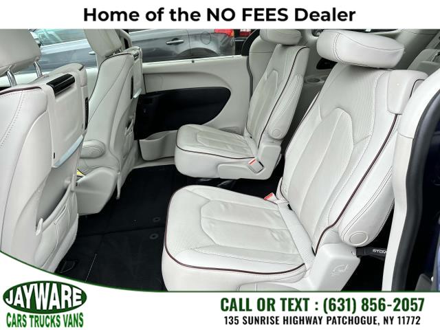 2017 Chrysler Pacifica Limited FWD, available for sale in Patchogue, New York | Jayware Cars Trucks Vans. Patchogue, New York 2017 Chrysler Pacifica Limited FWD, available for sale in Patchogue, New York | Jayware Cars Trucks Vans. Patchogue, New York