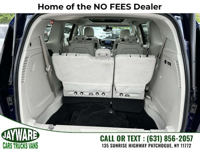 2017 Chrysler Pacifica Limited FWD, available for sale in Patchogue, New York | Jayware Cars Trucks Vans. Patchogue, New York 2017 Chrysler Pacifica Limited FWD, available for sale in Patchogue, New York | Jayware Cars Trucks Vans. Patchogue, New York
