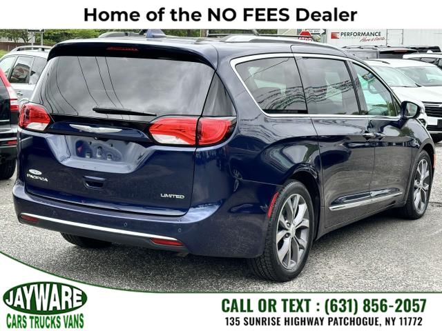2017 Chrysler Pacifica Limited FWD, available for sale in Patchogue, New York | Jayware Cars Trucks Vans. Patchogue, New York 2017 Chrysler Pacifica Limited FWD, available for sale in Patchogue, New York | Jayware Cars Trucks Vans. Patchogue, New York