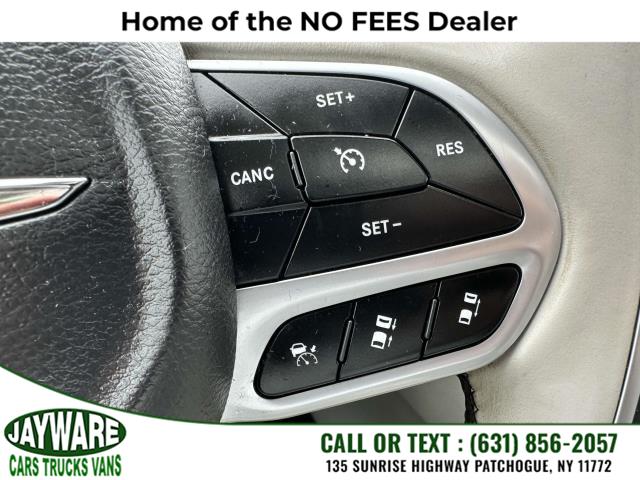 2017 Chrysler Pacifica Limited FWD, available for sale in Patchogue, New York | Jayware Cars Trucks Vans. Patchogue, New York 2017 Chrysler Pacifica Limited FWD, available for sale in Patchogue, New York | Jayware Cars Trucks Vans. Patchogue, New York