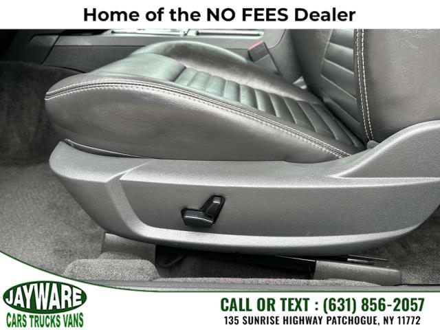 2010 Dodge Challenger 2dr Cpe R/T Classic, available for sale in Patchogue, New York | Jayware Cars Trucks Vans. Patchogue, New York 2010 Dodge Challenger 2dr Cpe R/T Classic, available for sale in Patchogue, New York | Jayware Cars Trucks Vans. Patchogue, New York