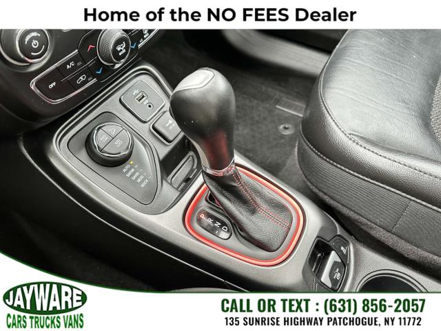 2018 Jeep Compass Trailhawk 4x4, available for sale in Patchogue, New York | Jayware Cars Trucks Vans. Patchogue, New York 2018 Jeep Compass Trailhawk 4x4, available for sale in Patchogue, New York | Jayware Cars Trucks Vans. Patchogue, New York