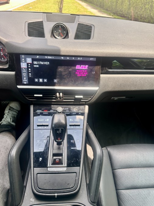 2020 Porsche Cayenne AWD, available for sale in Hollywood, Florida | Select Auto Hollywood. Hollywood, Florida 2020 Porsche Cayenne AWD, available for sale in Hollywood, Florida | Select Auto Hollywood. Hollywood, Florida