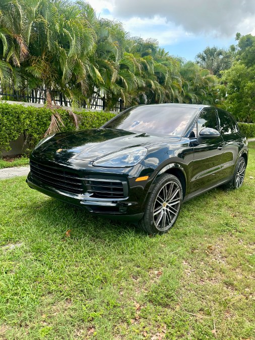 Used 2020 Porsche Cayenne in Hollywood, Florida | Select Auto Hollywood. Hollywood, Florida