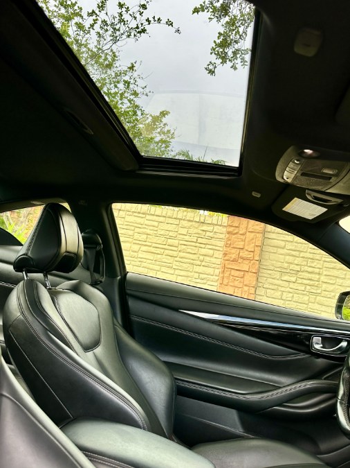 2018 INFINITI Q60 2.0t LUXE RWD, available for sale in Hollywood, Florida | Select Auto Hollywood. Hollywood, Florida 2018 INFINITI Q60 2.0t LUXE RWD, available for sale in Hollywood, Florida | Select Auto Hollywood. Hollywood, Florida