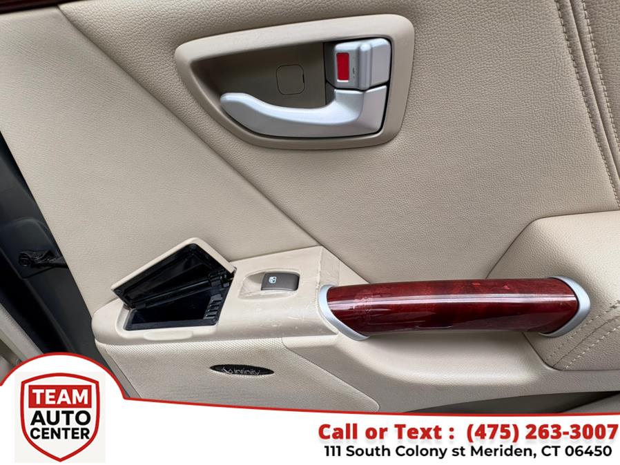 2006 Hyundai Azera 4dr Sdn Limited, available for sale in Meriden, Connecticut | T E A M Auto Center. Meriden, Connecticut 2006 Hyundai Azera 4dr Sdn Limited, available for sale in Meriden, Connecticut | T E A M Auto Center. Meriden, Connecticut