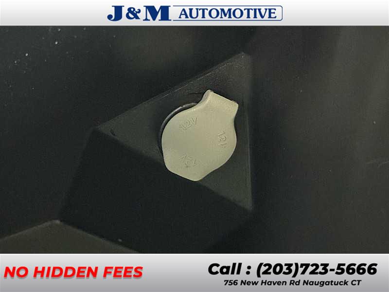 2016 Buick Enclave Leather, available for sale in Naugatuck, Connecticut | J&M Automotive Sls&Svc LLC. Naugatuck, Connecticut 2016 Buick Enclave Leather, available for sale in Naugatuck, Connecticut | J&M Automotive Sls&Svc LLC. Naugatuck, Connecticut