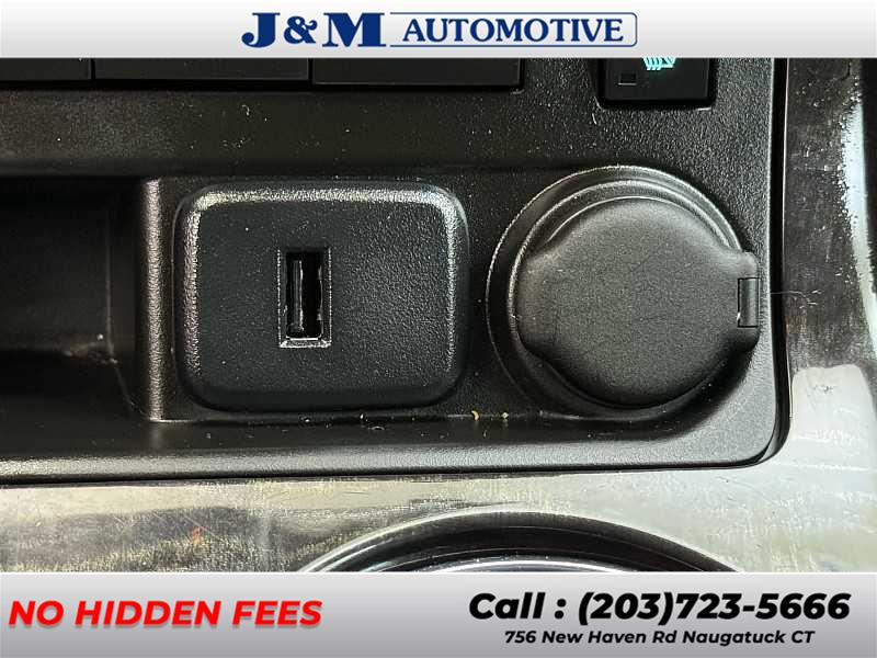 2016 Buick Enclave Leather, available for sale in Naugatuck, Connecticut | J&M Automotive Sls&Svc LLC. Naugatuck, Connecticut 2016 Buick Enclave Leather, available for sale in Naugatuck, Connecticut | J&M Automotive Sls&Svc LLC. Naugatuck, Connecticut