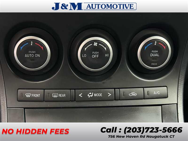 2013 Mazda Mazda3 i Touring, available for sale in Naugatuck, Connecticut | J&M Automotive Sls&Svc LLC. Naugatuck, Connecticut 2013 Mazda Mazda3 i Touring, available for sale in Naugatuck, Connecticut | J&M Automotive Sls&Svc LLC. Naugatuck, Connecticut