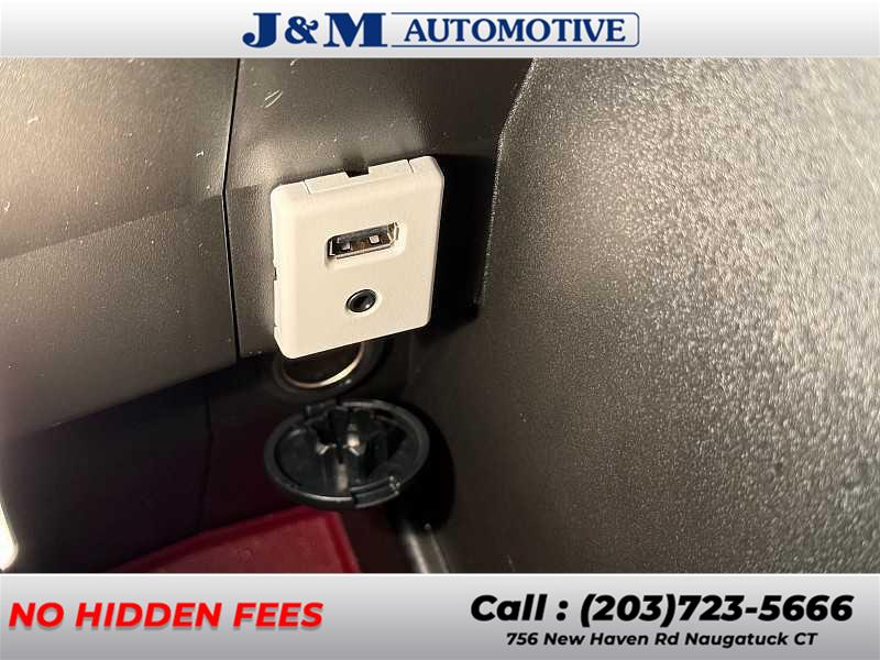 2016 Chevrolet Equinox LTZ, available for sale in Naugatuck, Connecticut | J&M Automotive Sls&Svc LLC. Naugatuck, Connecticut 2016 Chevrolet Equinox LTZ, available for sale in Naugatuck, Connecticut | J&M Automotive Sls&Svc LLC. Naugatuck, Connecticut