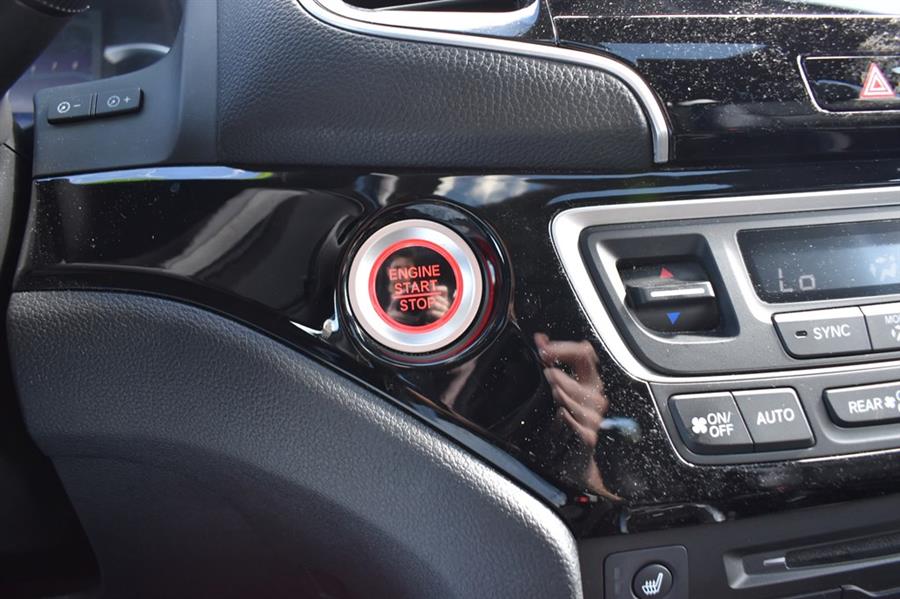 2021 Honda Pilot ELITE, available for sale in Patchogue, New York | 112 Auto Plaza. Patchogue, New York 2021 Honda Pilot ELITE, available for sale in Patchogue, New York | 112 Auto Plaza. Patchogue, New York
