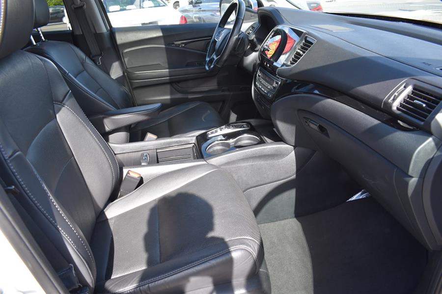 2021 Honda Pilot ELITE, available for sale in Patchogue, New York | 112 Auto Plaza. Patchogue, New York 2021 Honda Pilot ELITE, available for sale in Patchogue, New York | 112 Auto Plaza. Patchogue, New York
