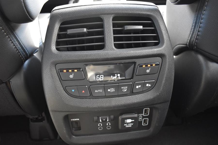 2021 Honda Pilot ELITE, available for sale in Patchogue, New York | 112 Auto Plaza. Patchogue, New York 2021 Honda Pilot ELITE, available for sale in Patchogue, New York | 112 Auto Plaza. Patchogue, New York