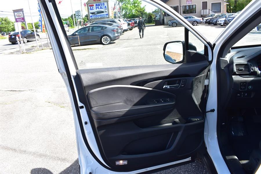 2021 Honda Pilot ELITE, available for sale in Patchogue, New York | 112 Auto Plaza. Patchogue, New York 2021 Honda Pilot ELITE, available for sale in Patchogue, New York | 112 Auto Plaza. Patchogue, New York