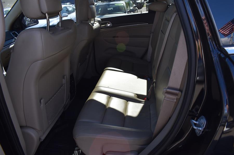 2018 Jeep Grand Cherokee LIMITED, available for sale in Patchogue, New York | 112 Auto Plaza. Patchogue, New York 2018 Jeep Grand Cherokee LIMITED, available for sale in Patchogue, New York | 112 Auto Plaza. Patchogue, New York