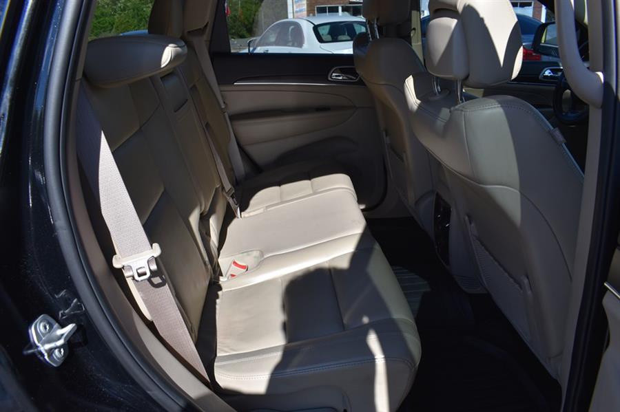 2018 Jeep Grand Cherokee LIMITED, available for sale in Patchogue, New York | 112 Auto Plaza. Patchogue, New York 2018 Jeep Grand Cherokee LIMITED, available for sale in Patchogue, New York | 112 Auto Plaza. Patchogue, New York