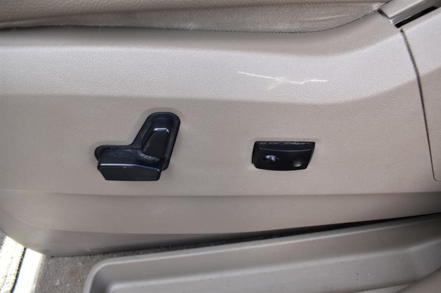 2016 Chrysler Town & Country TOURING, available for sale in Patchogue, New York | 112 Auto Plaza. Patchogue, New York 2016 Chrysler Town & Country TOURING, available for sale in Patchogue, New York | 112 Auto Plaza. Patchogue, New York