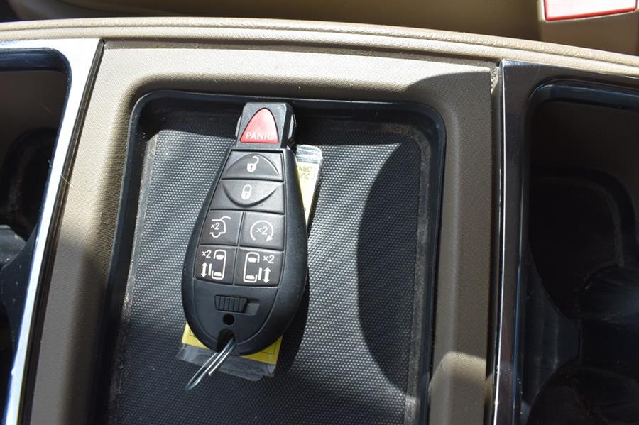 2016 Chrysler Town & Country TOURING, available for sale in Patchogue, New York | 112 Auto Plaza. Patchogue, New York 2016 Chrysler Town & Country TOURING, available for sale in Patchogue, New York | 112 Auto Plaza. Patchogue, New York