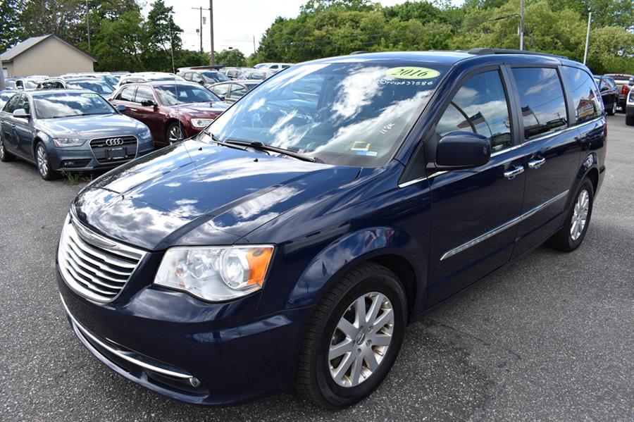 2016 Chrysler Town & Country TOURING, available for sale in Patchogue, New York | 112 Auto Plaza. Patchogue, New York 2016 Chrysler Town & Country TOURING, available for sale in Patchogue, New York | 112 Auto Plaza. Patchogue, New York