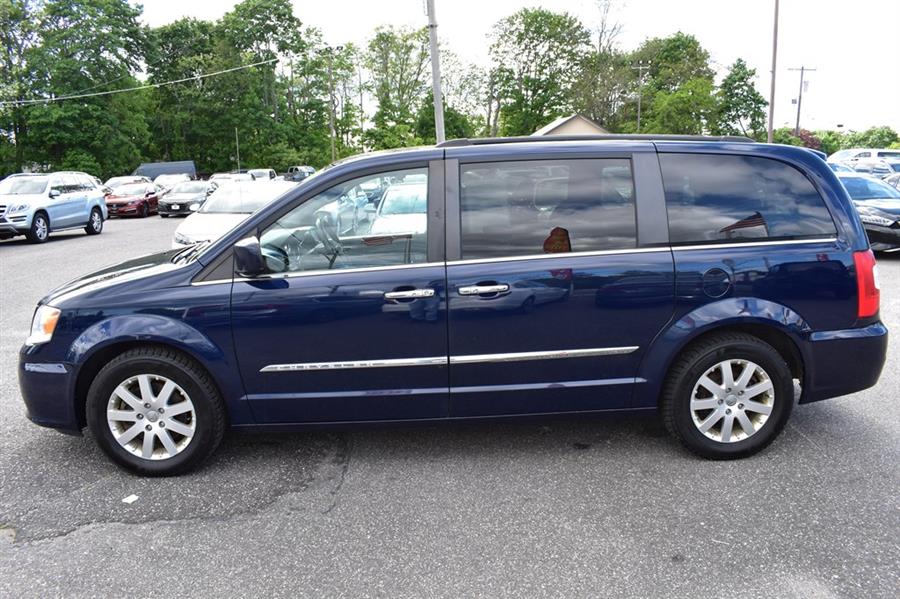 2016 Chrysler Town & Country TOURING, available for sale in Patchogue, New York | 112 Auto Plaza. Patchogue, New York 2016 Chrysler Town & Country TOURING, available for sale in Patchogue, New York | 112 Auto Plaza. Patchogue, New York