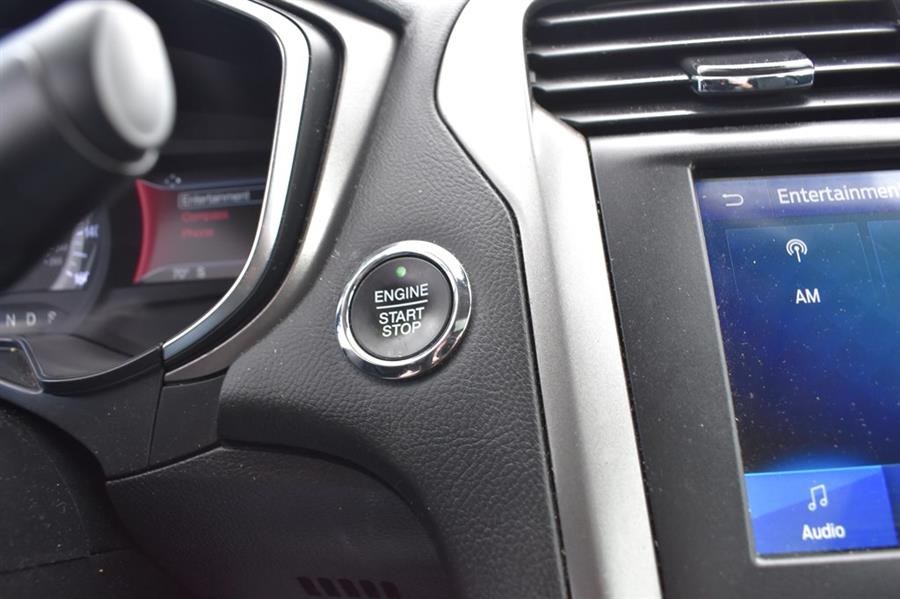 2020 Ford Fusion SE, available for sale in Patchogue, New York | 112 Auto Plaza. Patchogue, New York 2020 Ford Fusion SE, available for sale in Patchogue, New York | 112 Auto Plaza. Patchogue, New York