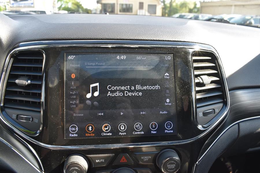 2019 Jeep Grand Cherokee LIMITED, available for sale in Patchogue, New York | 112 Auto Plaza. Patchogue, New York 2019 Jeep Grand Cherokee LIMITED, available for sale in Patchogue, New York | 112 Auto Plaza. Patchogue, New York