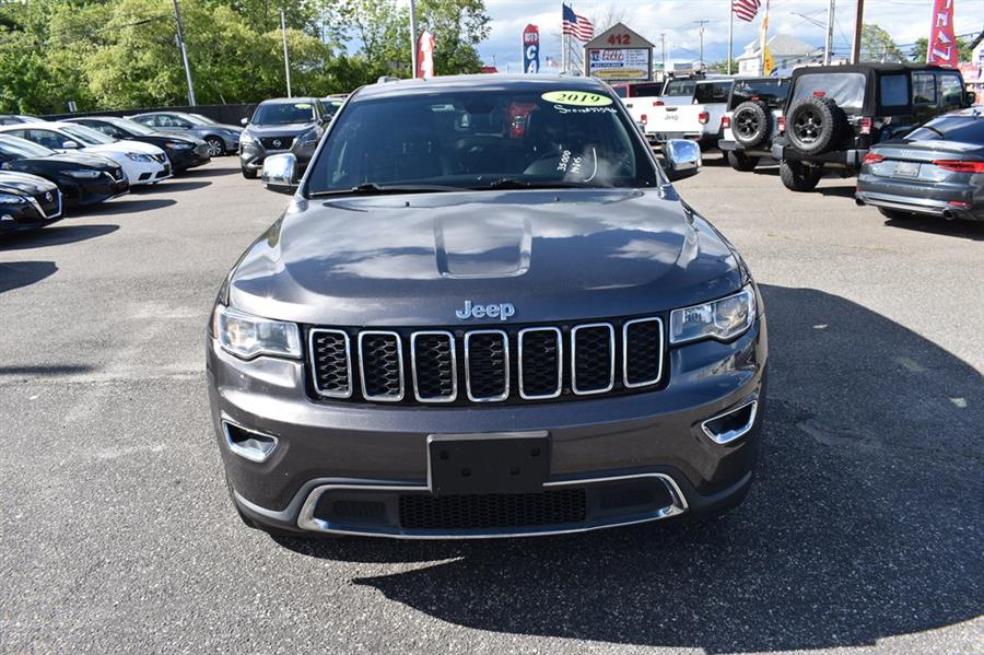 2019 Jeep Grand Cherokee LIMITED, available for sale in Patchogue, New York | 112 Auto Plaza. Patchogue, New York 2019 Jeep Grand Cherokee LIMITED, available for sale in Patchogue, New York | 112 Auto Plaza. Patchogue, New York
