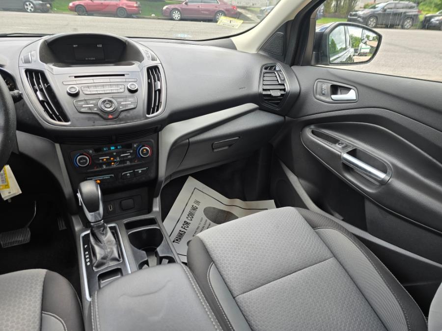 2018 Ford Escape SE 4WD, available for sale in Philadelphia, Pennsylvania | Eugen's Auto Sales & Repairs. Philadelphia, Pennsylvania 2018 Ford Escape SE 4WD, available for sale in Philadelphia, Pennsylvania | Eugen's Auto Sales & Repairs. Philadelphia, Pennsylvania