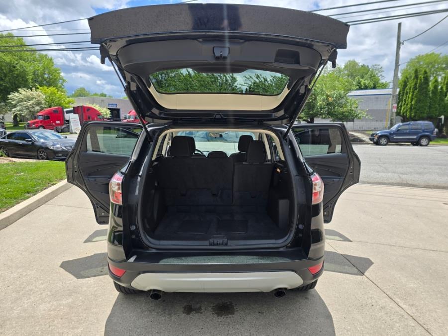 2018 Ford Escape SE 4WD, available for sale in Philadelphia, Pennsylvania | Eugen's Auto Sales & Repairs. Philadelphia, Pennsylvania 2018 Ford Escape SE 4WD, available for sale in Philadelphia, Pennsylvania | Eugen's Auto Sales & Repairs. Philadelphia, Pennsylvania