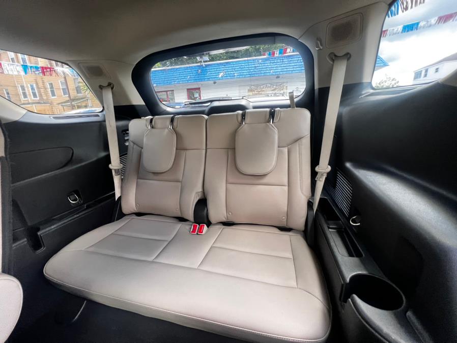 2020 Ford Explorer Limited 4WD, available for sale in Worcester, Massachusetts | Sophia's Auto Sales Inc. Worcester, Massachusetts 2020 Ford Explorer Limited 4WD, available for sale in Worcester, Massachusetts | Sophia's Auto Sales Inc. Worcester, Massachusetts