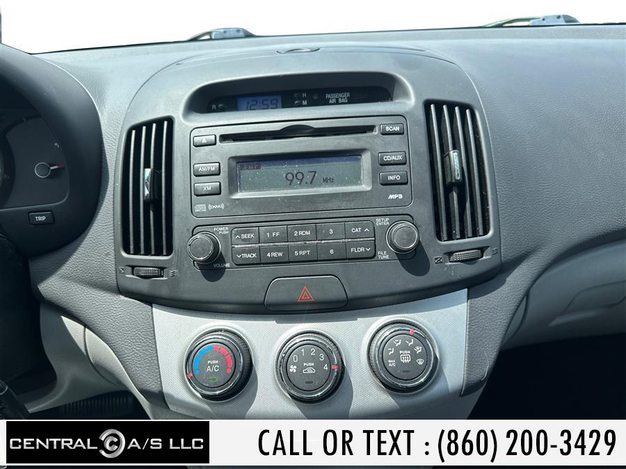 2009 Hyundai Elantra 4dr Sdn Auto SE, available for sale in East Windsor, Connecticut | Central A/S LLC. East Windsor, Connecticut 2009 Hyundai Elantra 4dr Sdn Auto SE, available for sale in East Windsor, Connecticut | Central A/S LLC. East Windsor, Connecticut