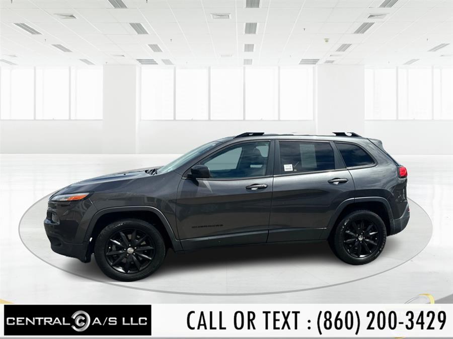 2014 Jeep Cherokee 4WD 4dr Latitude, available for sale in East Windsor, Connecticut | Central A/S LLC. East Windsor, Connecticut 2014 Jeep Cherokee 4WD 4dr Latitude, available for sale in East Windsor, Connecticut | Central A/S LLC. East Windsor, Connecticut