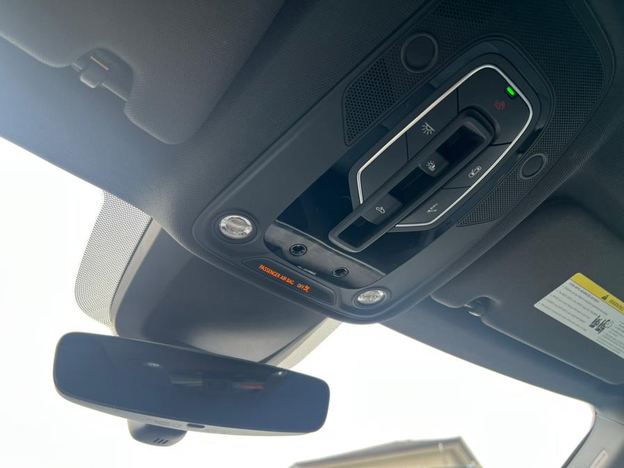 2020 Audi e-tron Sportback Prestige quattro, available for sale in Daly City, California | Green Light Auto Wholesale. Daly City, California 2020 Audi e-tron Sportback Prestige quattro, available for sale in Daly City, California | Green Light Auto Wholesale. Daly City, California