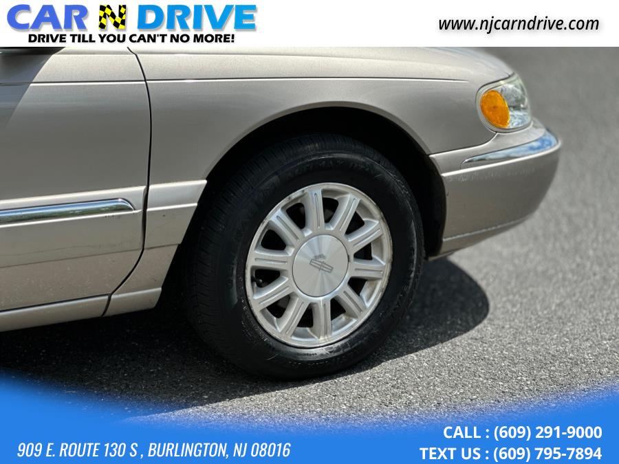2002 Lincoln Continental Continental, available for sale in Hempstead, New York | VIP Auto Credit Express. Hempstead, New York 2002 Lincoln Continental Continental, available for sale in Hempstead, New York | VIP Auto Credit Express. Hempstead, New York