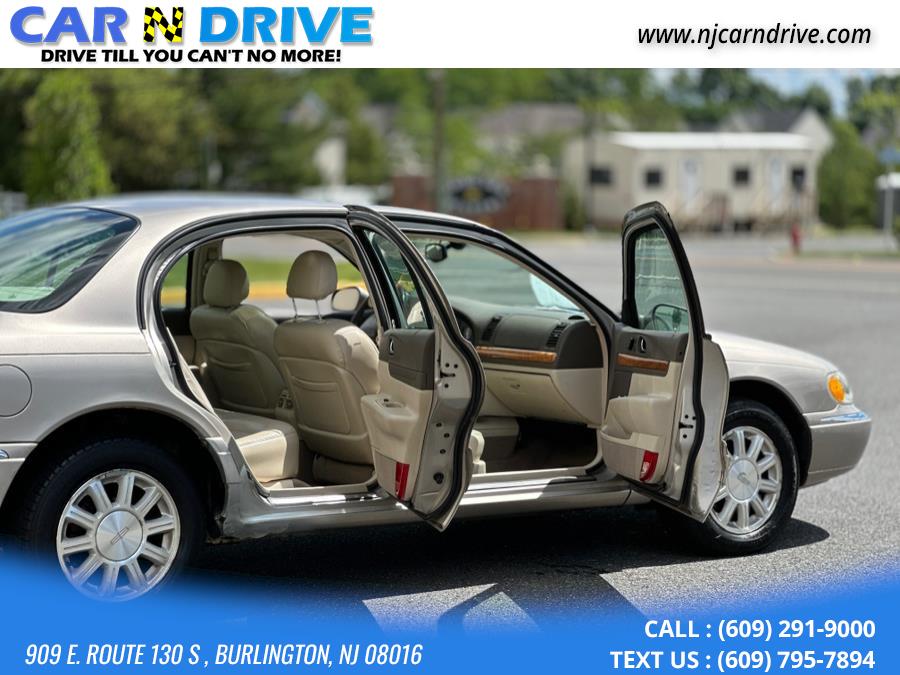 2002 Lincoln Continental Continental, available for sale in Hempstead, New York | VIP Auto Credit Express. Hempstead, New York 2002 Lincoln Continental Continental, available for sale in Hempstead, New York | VIP Auto Credit Express. Hempstead, New York
