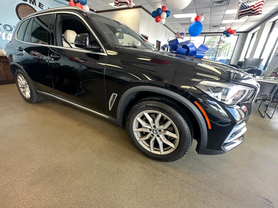 2021 BMW X5 xDrive40i Sports Activity Vehicle, available for sale in Inwood, New York | 5 Towns Drive. Inwood, New York 2021 BMW X5 xDrive40i Sports Activity Vehicle, available for sale in Inwood, New York | 5 Towns Drive. Inwood, New York