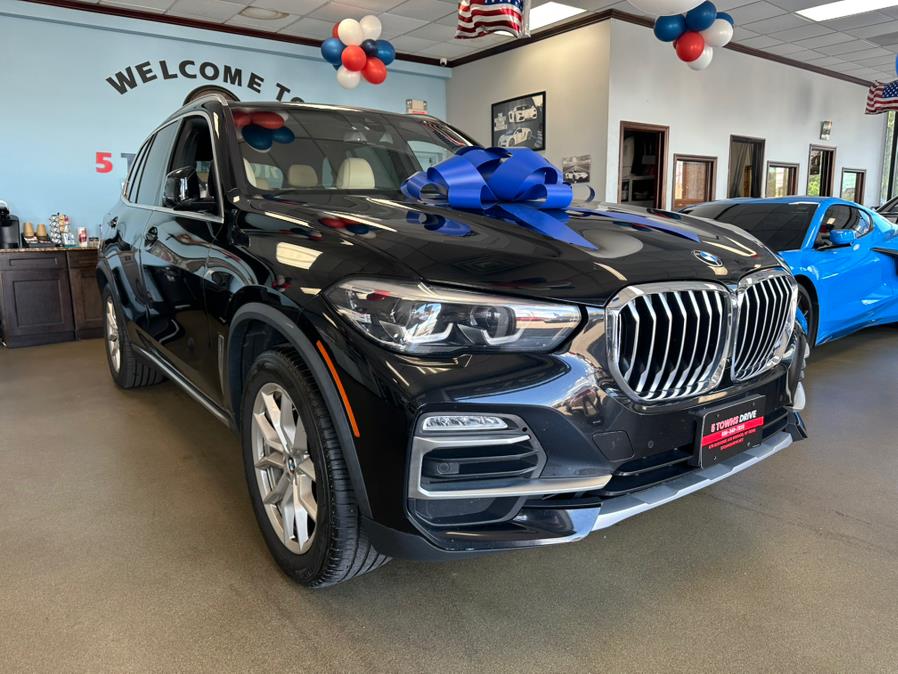 2021 BMW X5 xDrive40i Sports Activity Vehicle, available for sale in Inwood, New York | 5 Towns Drive. Inwood, New York 2021 BMW X5 xDrive40i Sports Activity Vehicle, available for sale in Inwood, New York | 5 Towns Drive. Inwood, New York