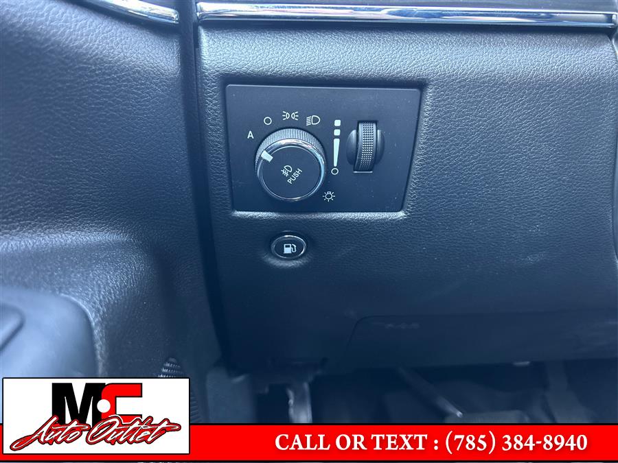 2021 Jeep Grand Cherokee Limited 4x4, available for sale in Colby, Kansas | M C Auto Outlet Inc. Colby, Kansas 2021 Jeep Grand Cherokee Limited 4x4, available for sale in Colby, Kansas | M C Auto Outlet Inc. Colby, Kansas