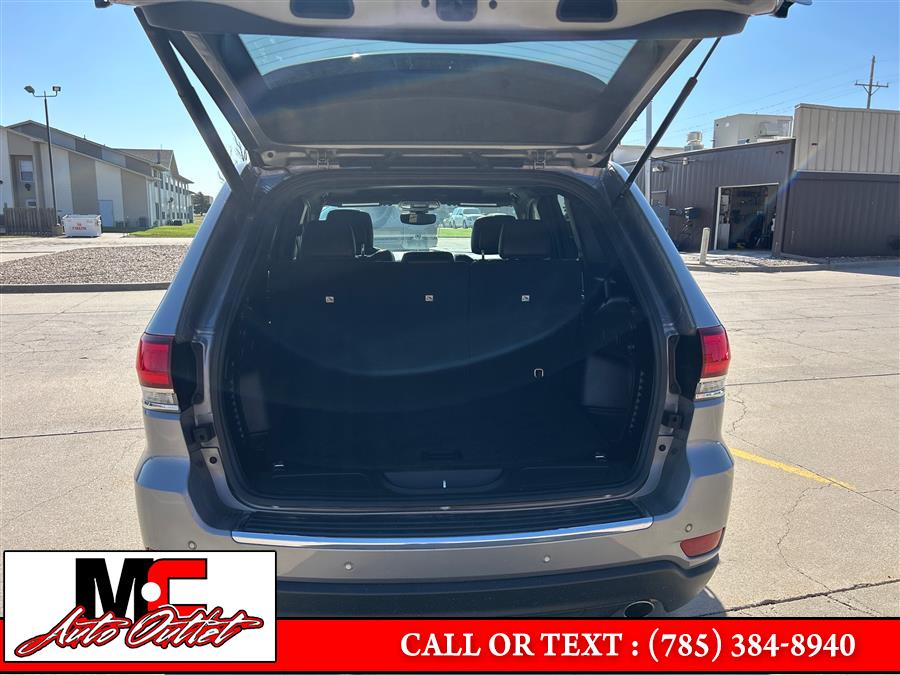 2021 Jeep Grand Cherokee Limited 4x4, available for sale in Colby, Kansas | M C Auto Outlet Inc. Colby, Kansas 2021 Jeep Grand Cherokee Limited 4x4, available for sale in Colby, Kansas | M C Auto Outlet Inc. Colby, Kansas