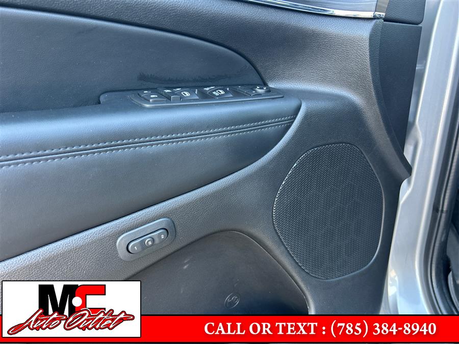 2021 Jeep Grand Cherokee Limited 4x4, available for sale in Colby, Kansas | M C Auto Outlet Inc. Colby, Kansas 2021 Jeep Grand Cherokee Limited 4x4, available for sale in Colby, Kansas | M C Auto Outlet Inc. Colby, Kansas