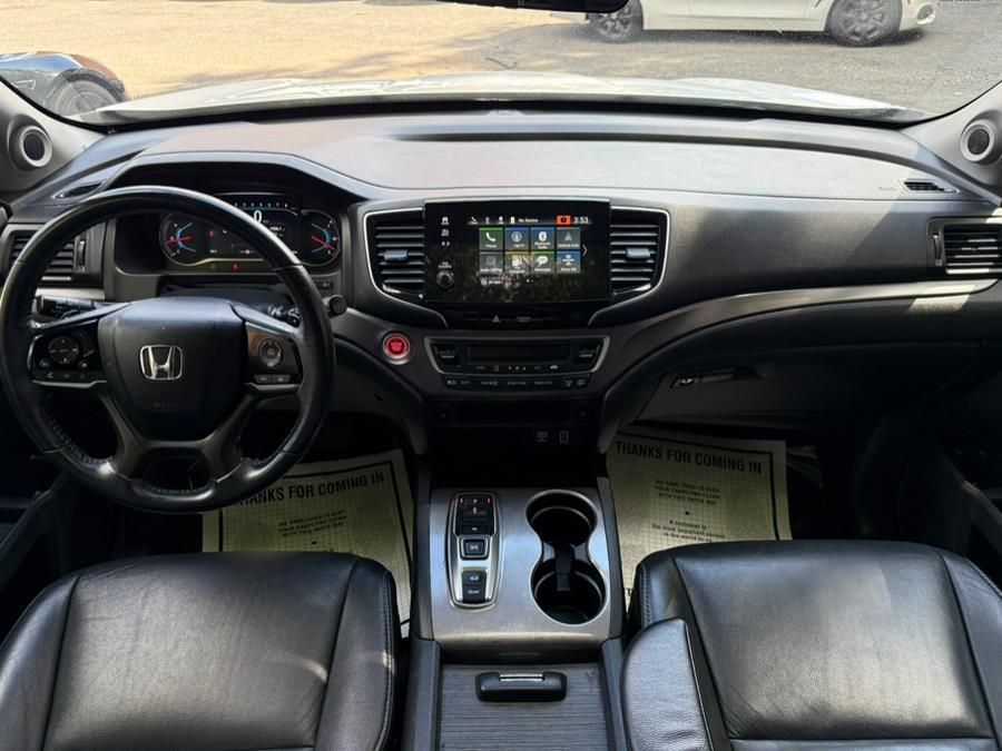 2022 Honda Pilot EX-L AWD, available for sale in Newark, New Jersey | Champion Of Newark. Newark, New Jersey 2022 Honda Pilot EX-L AWD, available for sale in Newark, New Jersey | Champion Of Newark. Newark, New Jersey
