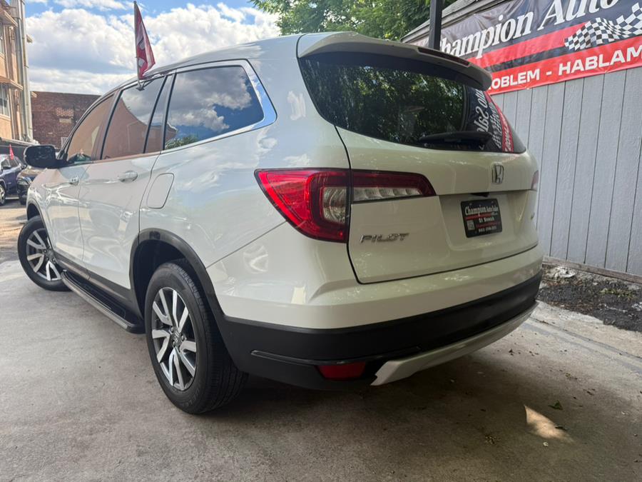 2022 Honda Pilot EX-L AWD, available for sale in Newark, New Jersey | Champion Of Newark. Newark, New Jersey 2022 Honda Pilot EX-L AWD, available for sale in Newark, New Jersey | Champion Of Newark. Newark, New Jersey